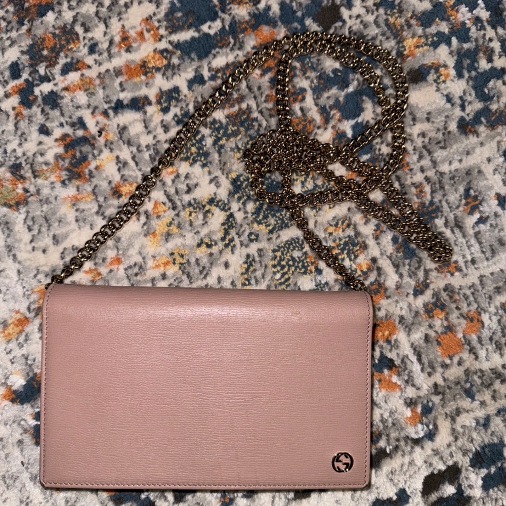 Gucci crossbody chain wallet salmon pink